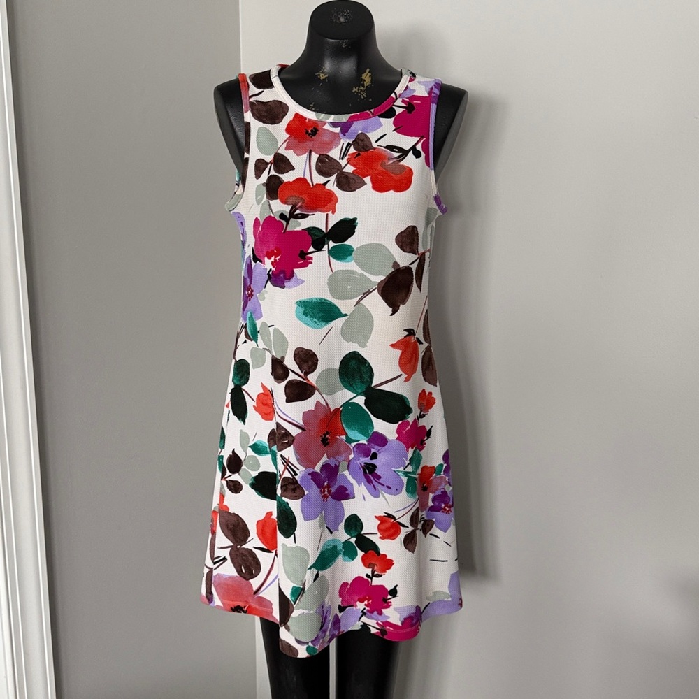 Ronni Flowered dress size M